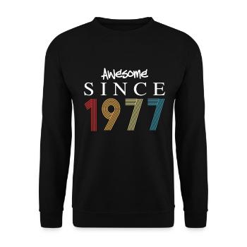 Awesome Since 1977 Birthday 1977 Vintage 1977 - Unisex Sweatshirt - black - Front - Alina (178cm) & Michal (187cm)