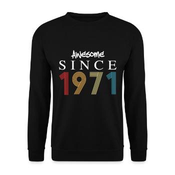 Awesome Since 1971 Birthday 1971 Vintage 1971 - Unisex Sweatshirt - black - Front - Alina (178cm) & Michal (187cm)