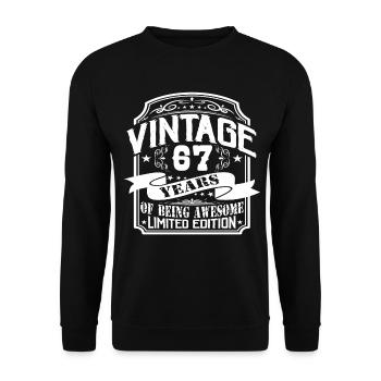 Birthday Vintage 67 Years Limited Edition - Unisex Sweatshirt - black - Front - Alina (178cm) & Michal (187cm)