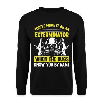 Pest Control Worker Animal Control Professional - Unisex Pullover - Schwarz - Vorne - Alina (178cm) & Michal (187cm)