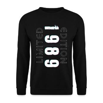 Limited Edition Geburtsjahr 1989 Geschenk Männer - Unisex Pullover - Schwarz - Vorne - Alina (178cm) & Michal (187cm)