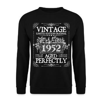 1952 | Vintage Perfectly seit 1952 Geburtstag - Unisex Pullover - Schwarz - Vorne - Alina (178cm) & Michal (187cm)
