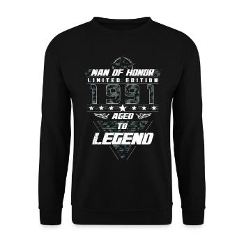 Man of Honor Year of Birth 1991 Camouflage Gift - Unisex Sweatshirt - black - Front - Alina (178cm) & Michal (187cm)