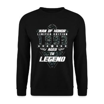 Man of Honor Year of Birth 1993 Camouflage Gift - Unisex Sweatshirt - black - Front - Alina (178cm) & Michal (187cm)