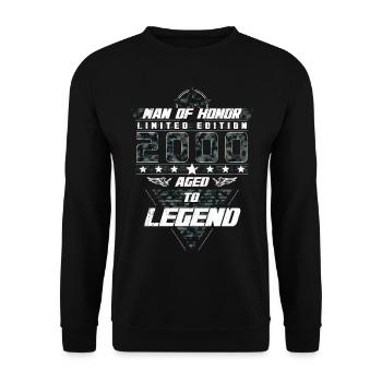 Man of Honor Year of Birth 2000 Camouflage Gift - Unisex Sweatshirt - black - Front - Alina (178cm) & Michal (187cm)