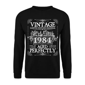 1984 | Vintage Perfectly since 1984 birthday - Unisex Sweatshirt - black - Front - Alina (178cm) & Michal (187cm)