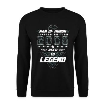 Man of Honor Year of Birth 2008 Camouflage Gift - Unisex Sweatshirt - black - Front - Alina (178cm) & Michal (187cm)
