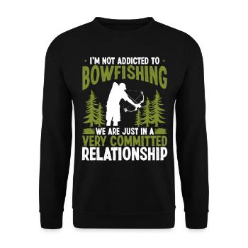 Bowfisher Airboat Fisherman Addicted to Bowfishing - Unisex Pullover - Schwarz - Vorne - Alina (178cm) & Michal (187cm)
