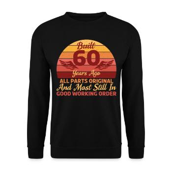 Gebaut Vor 60 Jahren Alle Teile Original Lustiger - Unisex Pullover - Schwarz - Vorne - Alina (178cm) & Michal (187cm)