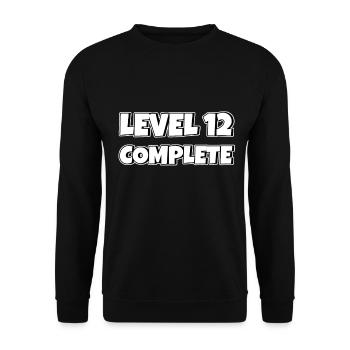 Level 12 Complete Geburtstagsgeschenk 12 Jahre - Unisex Pullover - Schwarz - Vorne - Alina (178cm) & Michal (187cm)