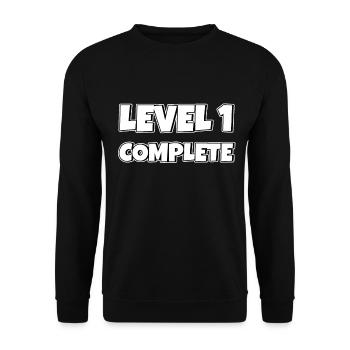 Level 1 Complete Geburtstagsgeschenk 1 Jahr - Unisex Pullover - Schwarz - Vorne - Alina (178cm) & Michal (187cm)