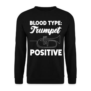 Trumpet Player Blood Type Trumpet - Unisex Pullover - Schwarz - Vorne - Alina (178cm) & Michal (187cm)