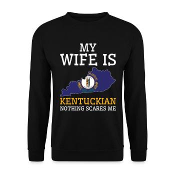 Nichts macht mir Angst Kentuckianische Ehefrau - Unisex Pullover - Schwarz - Vorne - Alina (178cm) & Michal (187cm)