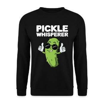 Pickle Whisperer - Unisex Pullover - Schwarz - Vorne - Alina (178cm) & Michal (187cm)