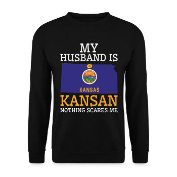 Nothing Scares Me Kansan Husband Kansas - Unisex Sweatshirt - black - Front - Alina (178cm) & Michal (187cm)