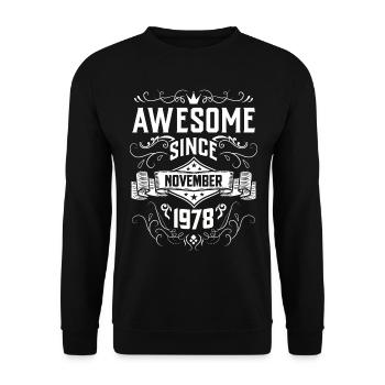 1978 Birthday Party Old year of construction November - Unisex Sweatshirt - black - Front - Alina (178cm) & Michal (187cm)