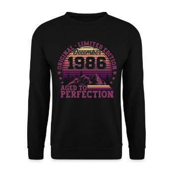 Original December 1986 36th Birthday Gift - Unisex Sweatshirt - black - Front - Alina (178cm) & Michal (187cm)