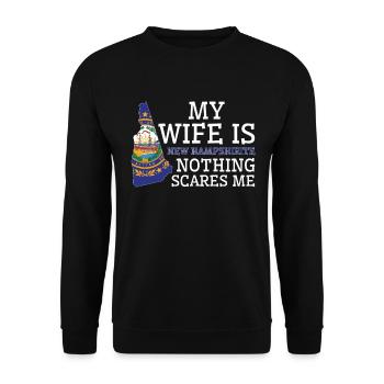 Nothing Scares Me New Hampshirite Wife New - Unisex Sweatshirt - black - Front - Alina (178cm) & Michal (187cm)