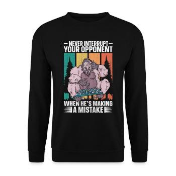Never Interrupt Your Opponent lustiges Schach - Unisex Pullover - Schwarz - Vorne - Alina (178cm) & Michal (187cm)