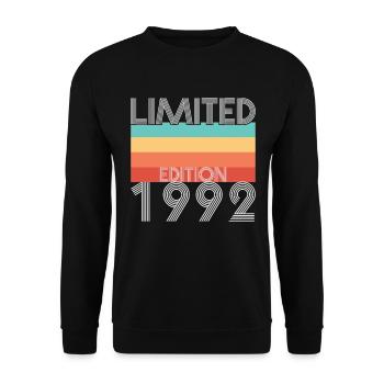 Limited Edition Retro 1992 - Unisex Sweatshirt - black - Front - Alina (178cm) & Michal (187cm)