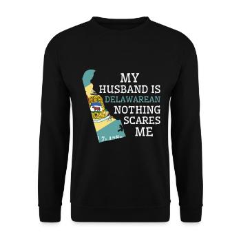 Nichts macht mir Angst Delawarean Husband Delaware - Unisex Pullover - Schwarz - Vorne - Alina (178cm) & Michal (187cm)