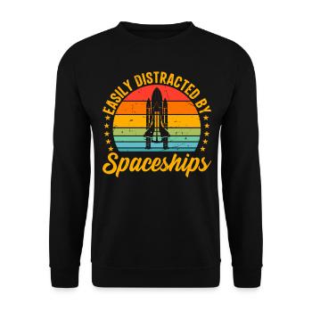 Easily Distracted By Spaceships - Space Ship Rocke - Unisex Sweatshirt - black - Front - Alina (178cm) & Michal (187cm)