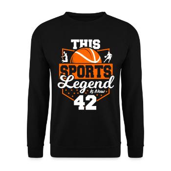 Diese Sport-legende Ist Jetzt 42, - Unisex Pullover - Schwarz - Vorne - Alina (178cm) & Michal (187cm)