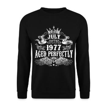 1977 | July 1977 birthday Aged Perfectly - Unisex Sweatshirt - black - Front - Alina (178cm) & Michal (187cm)
