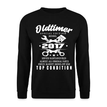 Oldtimer Special Edition Model 2017 Birthday - Unisex Sweatshirt - black - Front - Alina (178cm) & Michal (187cm)