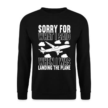 Pilot Flugzeug - Unisex Pullover - Schwarz - Vorne - Alina (178cm) & Michal (187cm)