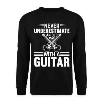 Guitar Player - Never Underestimate An Old Man Wit - Unisex Pullover - Schwarz - Vorne - Alina (178cm) & Michal (187cm)