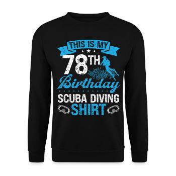 78 Year Old Scuba Diver Snorkeling Mask Dive - Unisex Pullover - Schwarz - Vorne - Alina (178cm) & Michal (187cm)