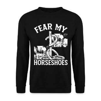 Horseshoe Pitching Game Fear Horseshoes Tournament - Unisex Pullover - Schwarz - Vorne - Alina (178cm) & Michal (187cm)