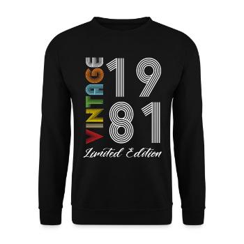 Vintage 1981 Vintage Fødselsdag Retro Vintage - Unisex sweater - sort - Foran - Alina (178cm) & Michal (187cm)
