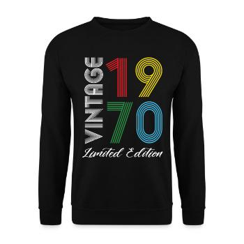 Vintage 1970 Vintage Geburtstag Retro Vintage - Unisex Pullover - Schwarz - Vorne - Alina (178cm) & Michal (187cm)
