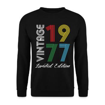 Vintage 1977 Vintage Birthday Retro Vintage - Unisex Sweatshirt - black - Front - Alina (178cm) & Michal (187cm)