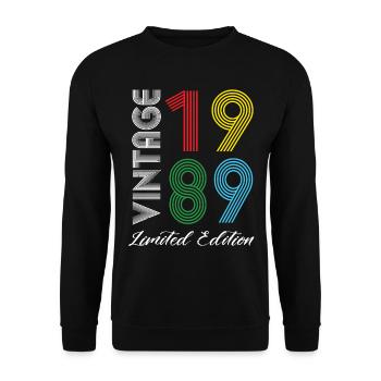 Vintage 1989 Vintage Birthday Retro Vintage - Unisex Sweatshirt - black - Front - Alina (178cm) & Michal (187cm)