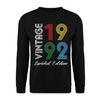 Vintage 1992 Vintage Birthday Retro Vintage - Unisex Sweatshirt - black - Front - Alina (178cm) & Michal (187cm)