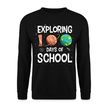 100 Days of School Space Planet Astronaut - Unisex Sweatshirt - black - Front - Alina (178cm) & Michal (187cm)