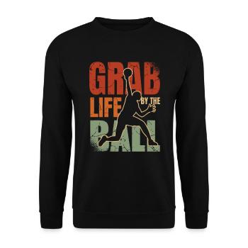 Schnappen Sie Sich Das Leben Am Ball Dodgeballer - Unisex Pullover - Schwarz - Vorne - Alina (178cm) & Michal (187cm)