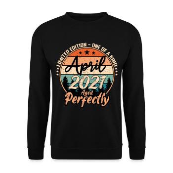 April 2021 Jubiläum 2021 Legenden April - Unisex Pullover - Schwarz - Vorne - Alina (178cm) & Michal (187cm)