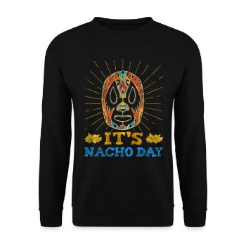 It's Nacho Day Luchador - Unisex Pullover - Schwarz - Vorne - Alina (178cm) & Michal (187cm)