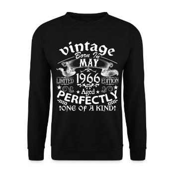 May 1966 | birthday 1966 Vintage May - Unisex Sweatshirt - black - Front - Alina (178cm) & Michal (187cm)