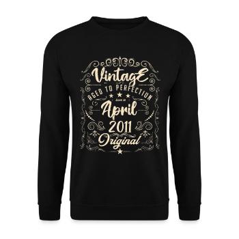 Vintage Né(e) en Avril 2011. anniversaire avril. - Sweat-shirt Unisexe - noir - Devant - Alina (178cm) & Michal (187cm)