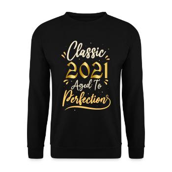 Birthday 2021 gift 2021 Classic 2021 - Unisex Sweatshirt - black - Front - Alina (178cm) & Michal (187cm)