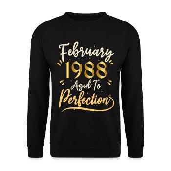 February 1988 February aged to perfection 1988 - Unisex Sweatshirt - black - Front - Alina (178cm) & Michal (187cm)