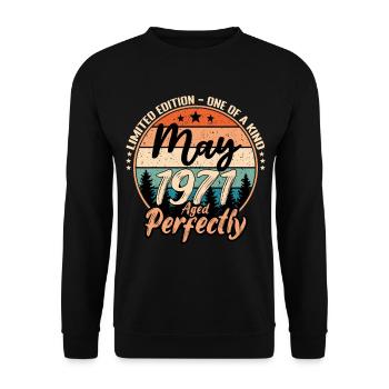 Mai 1971 anniversaire 1971 légendes Mai - Sweat-shirt Unisexe - noir - Devant - Alina (178cm) & Michal (187cm)