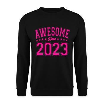 Génial depuis 2023 Anniversaire 2023 Millésime 2023 - Sweat-shirt Unisexe - noir - Devant - Alina (178cm) & Michal (187cm)