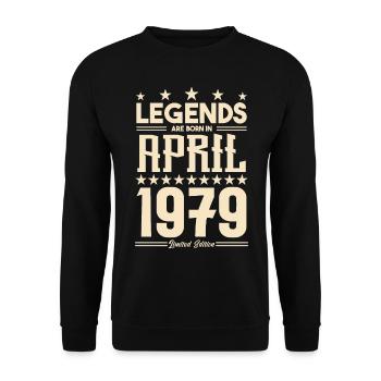 Geschenk Legende April 1979 Geschenk April 1979. April - Unisex Pullover - Schwarz - Vorne - Alina (178cm) & Michal (187cm)
