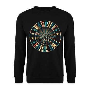 Mode cornemuse sur joueur de cornemuse - Lecteur de cornemuse - Sweat-shirt Unisexe - noir - Devant - Alina (178cm) & Michal (187cm)